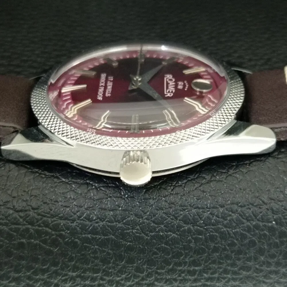 Vintage 1980 Roamer Manual Mens Silver Watch W/Leather Strap & Red accents